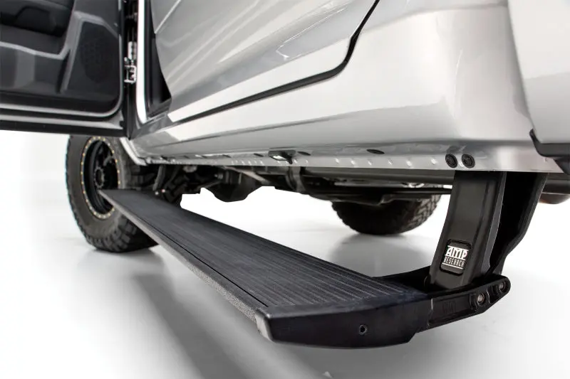 Amp Research 22-23 Chevy/Gmc Silverado/Sierra 1500 Double/Crew Cab Powerstep Xtreme 1