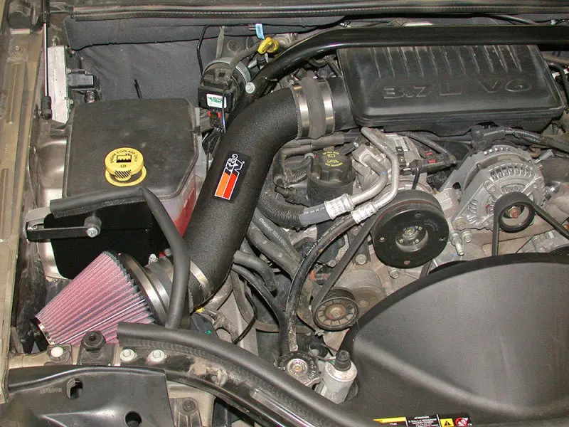 K&N 05-07 Jeep Grand Cherokee V6-3.7L Performance Intake Kit 2