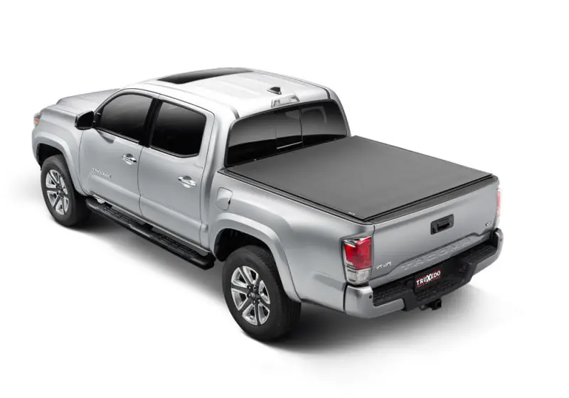 Truxedo 16-20 Toyota Tacoma 5Ft Sentry Ct Bed Cover 1