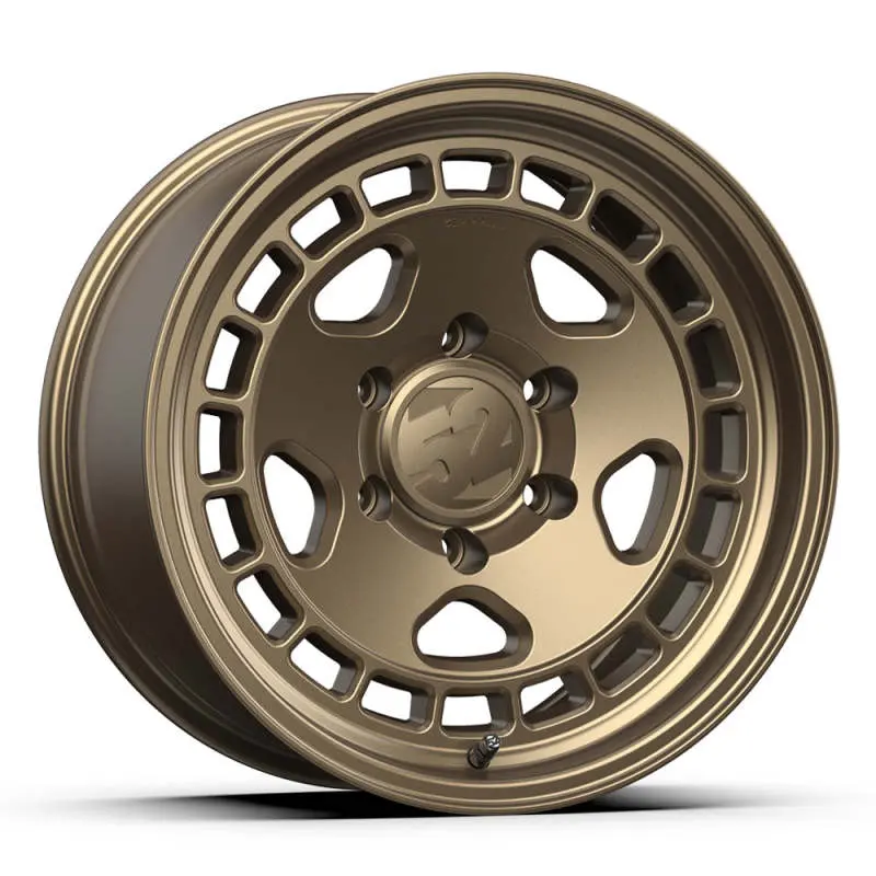 Fifteen52 Turbomac Hd Classic 17X8.5 5X150 0Mm Et 110.3Mm Center Bore 4.75In Bs Bronze Wheel 1