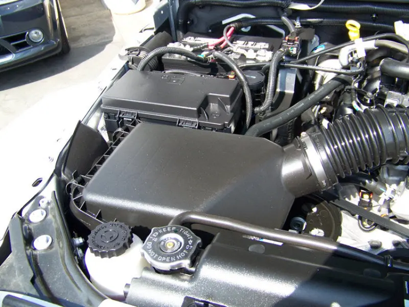 K&N 07-10 Jeep Wrangler 3.8L V6 Drop In Air Filter 2