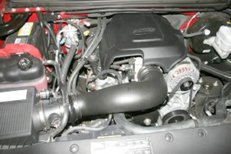 Airaid 07-13 Avalanch/Sierra/Silverado 4.3/4.8/5.3/6.0L Airaid Jr Intake Kit - Oiled / Red Media 2