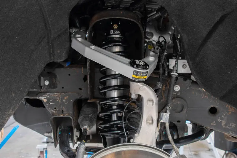 Icon 2019+ Gm 1500 Ext Travel 2.5 Series Shocks Vs Ir Coilover Kit 2