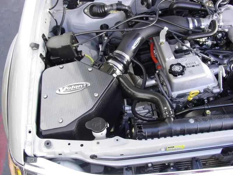 Volant 97-00 Toyota 4Runner 2.7 L4 Pro5 Closed Box Air Intake System 2