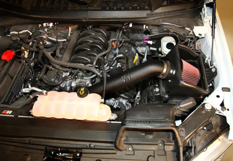 K&N 15-16 Ford F150 V8-5.0L Aircharger Performance Intake Kit 2