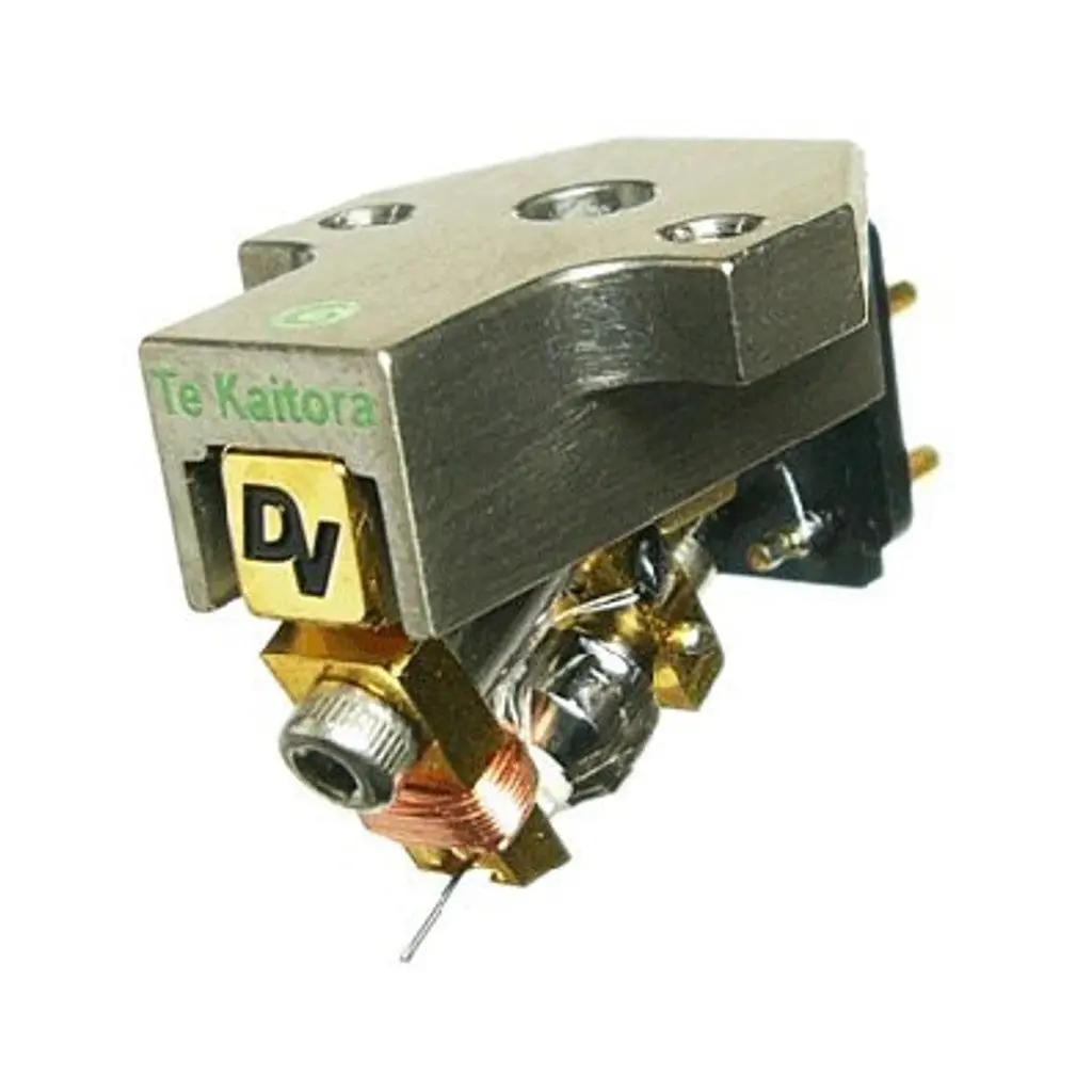 Dynavector Te Kaitora Rua Phono Cartridge 1