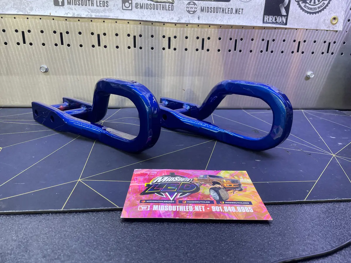 2020-2025 Gm Tow Hooks Colormatched 1