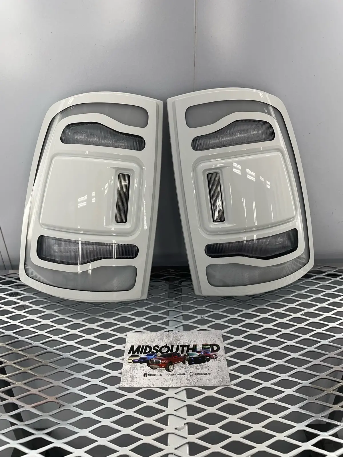 2009-2018 Dodge Ram 5Th Gen Style Colormatched Led Tail Lights 1