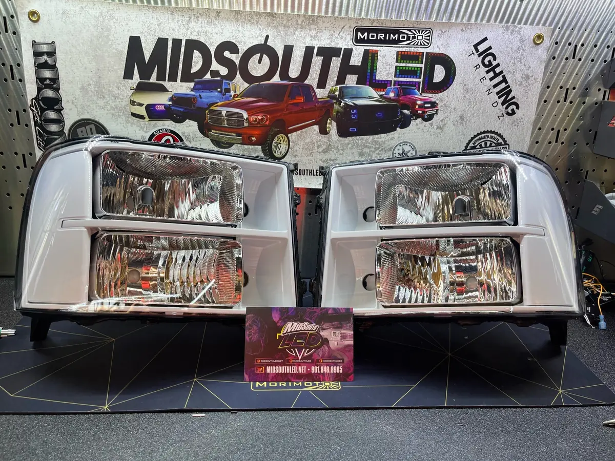 2007-2013 Gmc Sierra Colormatched Headlights 1