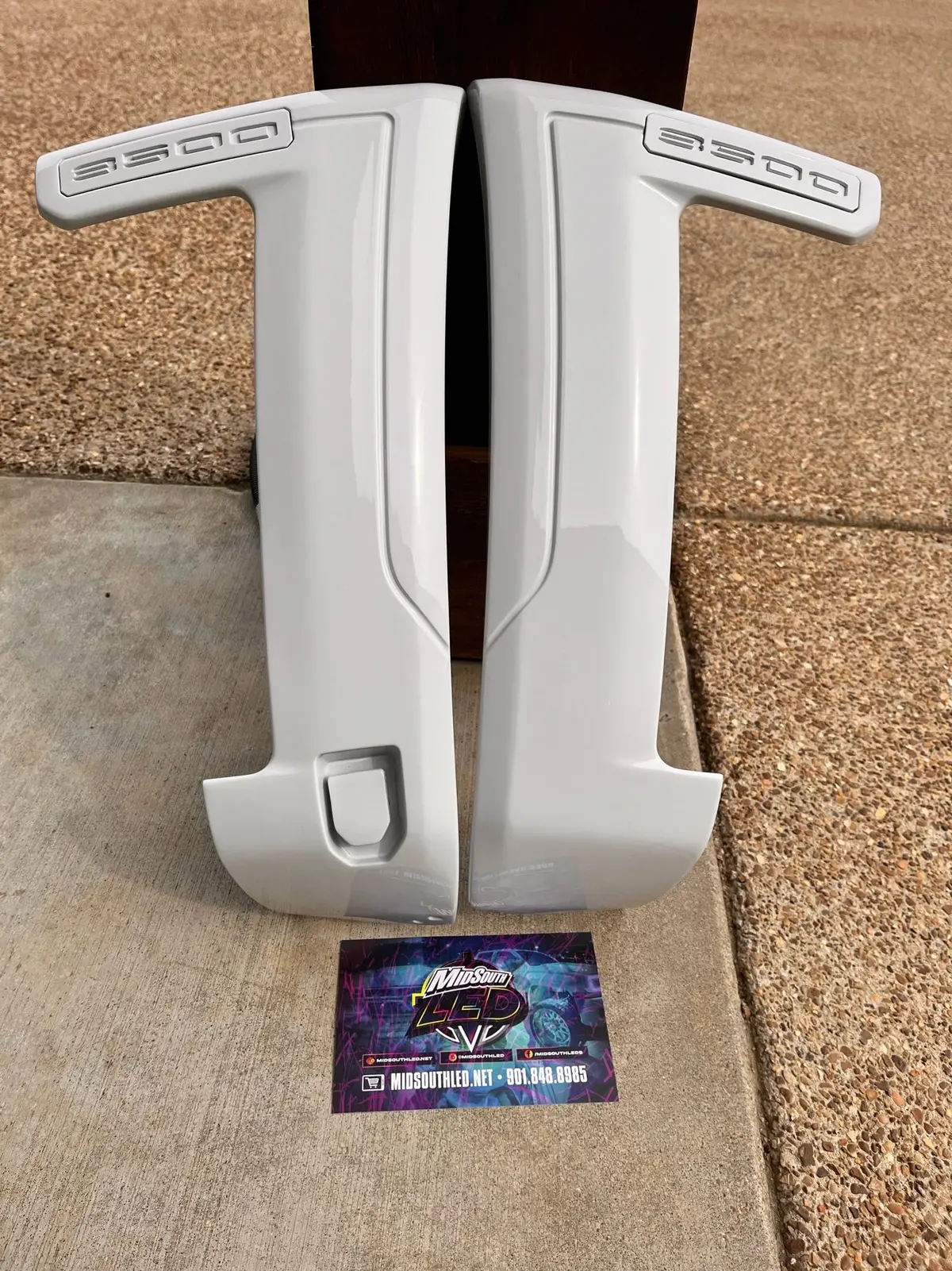2024+ Gmc Front Bumper Side Molding Colormatched 3