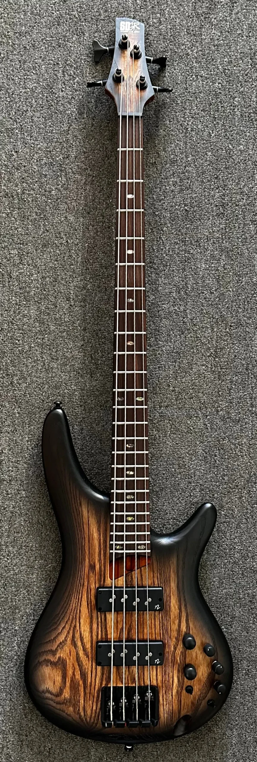 Ibanez Active 4 String Electric Bass Antique Brown Burst Sr600e-Ast 1