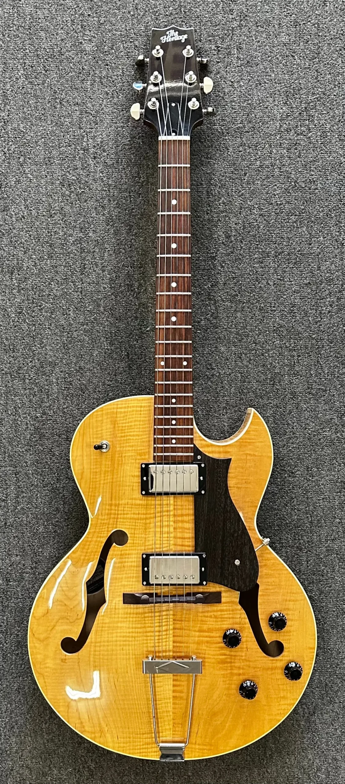 Heritage H-575 Antique Natural In Brand New Condition (2020) 1
