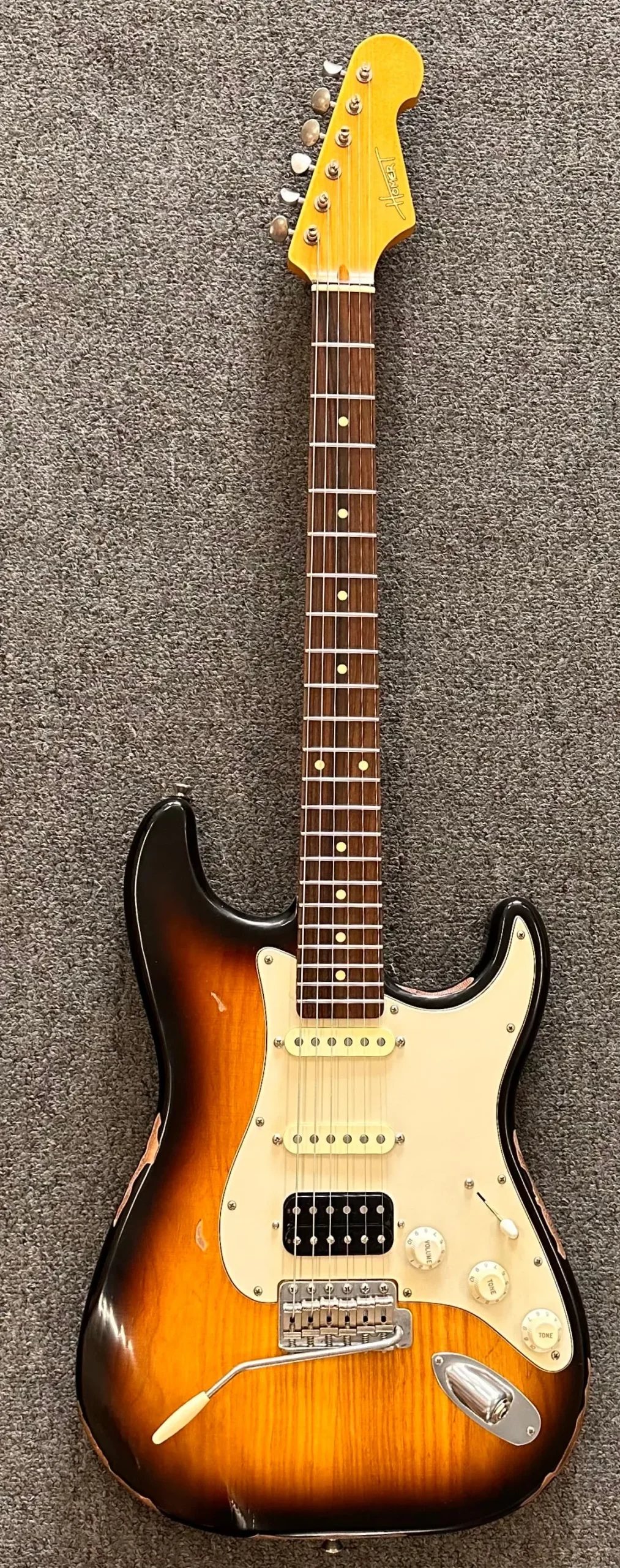 Homer T Custom Shop (S-Style) Sonic '63 Hss- 3 Tone Sunburst/Rw (#105) 1