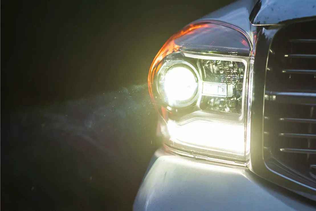 2006-2008 Dodge Ram Xb Hybrid Led Headlights 4