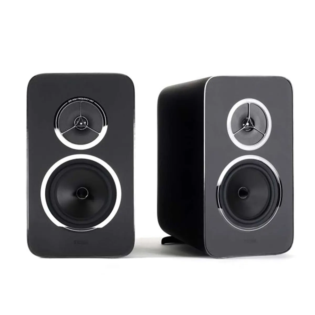 Rega Kyte Bookshelf Speakers 1