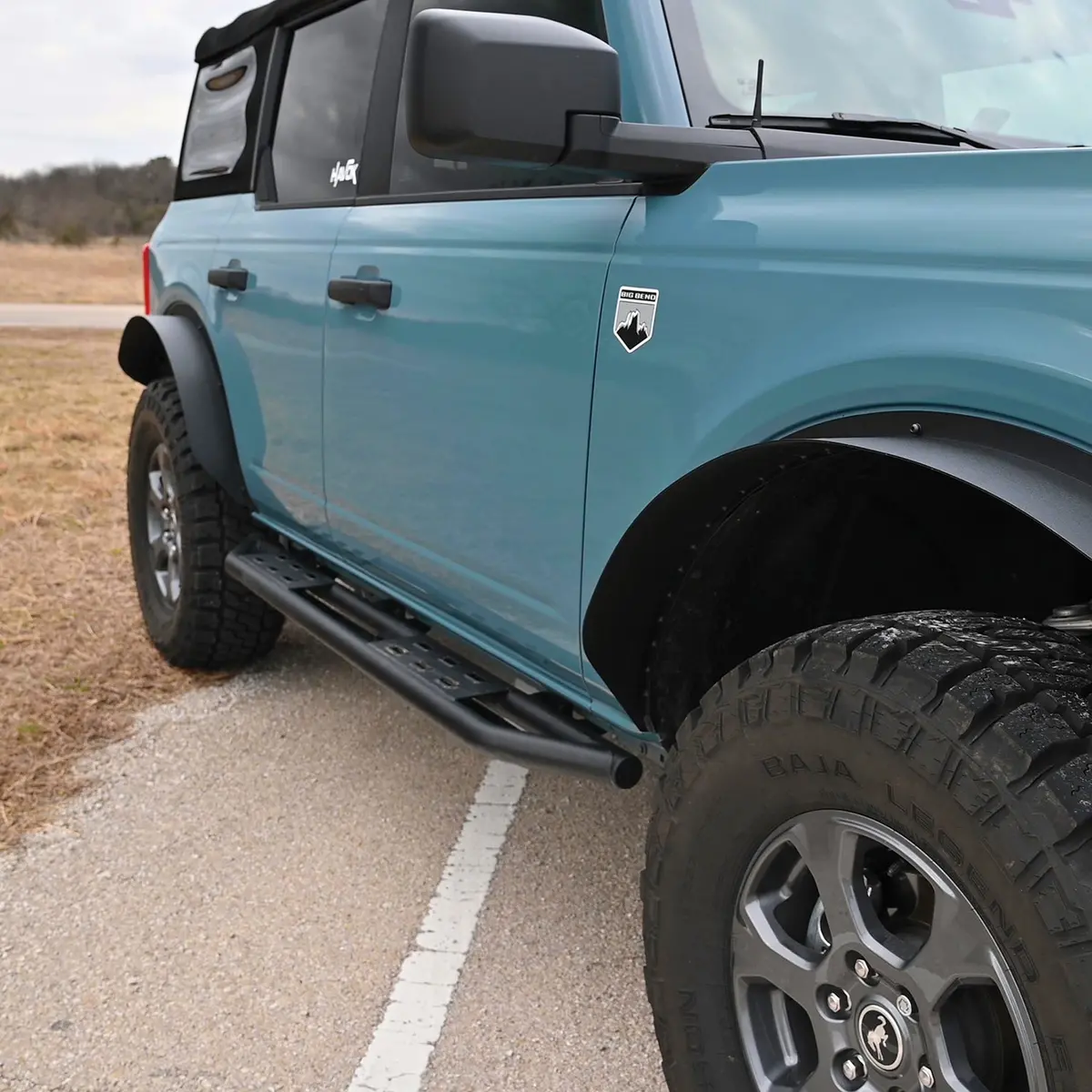 Rocker Protection Round Tube Steps (4 Door) 1