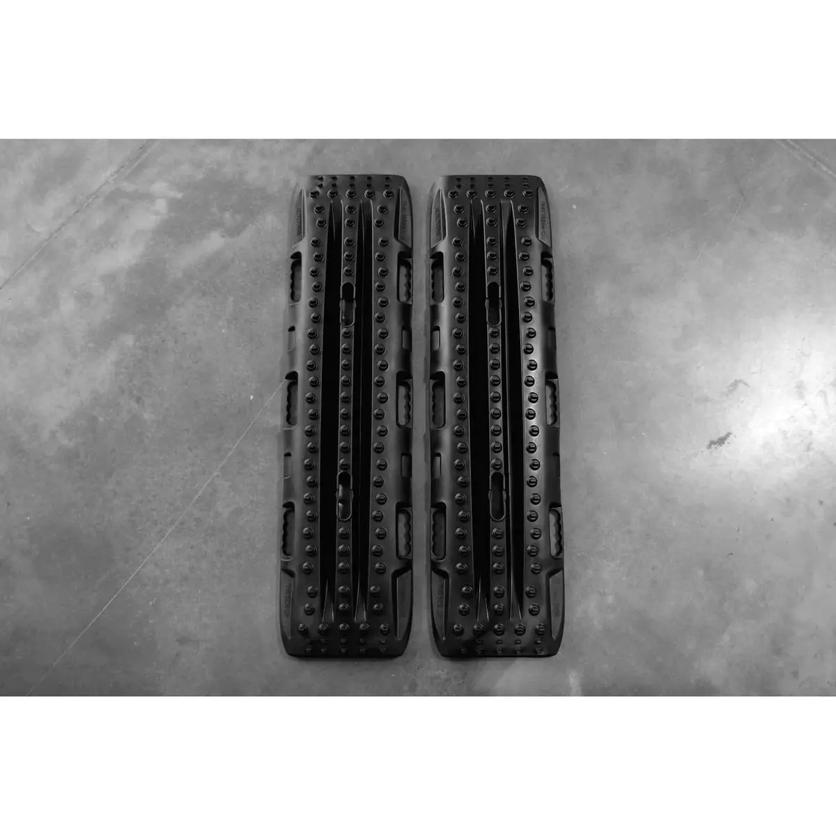 Rototrax Traction Boards (Black) 2