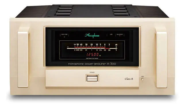 Accuphase A-300 Class A Monophonic Power Amplifier 1