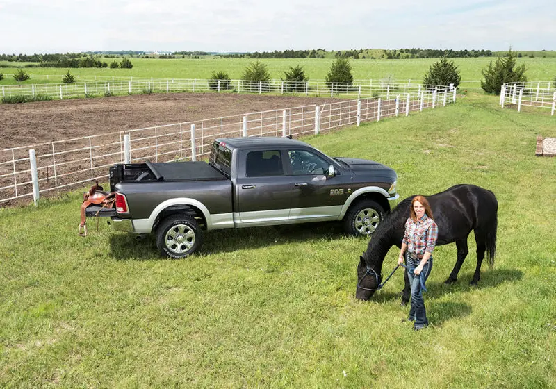 Truxedo 2023 Gmc Canyon & Chevrolet Colorado 5Ft Truxport Bed Cover 2