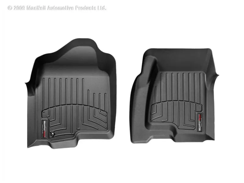 Weathertech 99-00 Chevrolet Silverado Crew Cab Front Floorliner - Black 1
