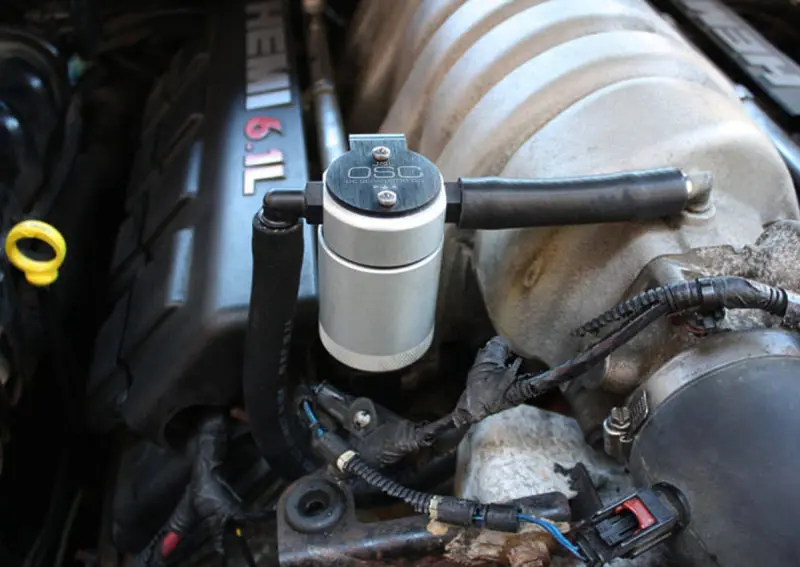 J&L 05-10 Dodge Charger 6.1L Hemi Passenger Side Oil Separator 3.0 - Black Anodized 1