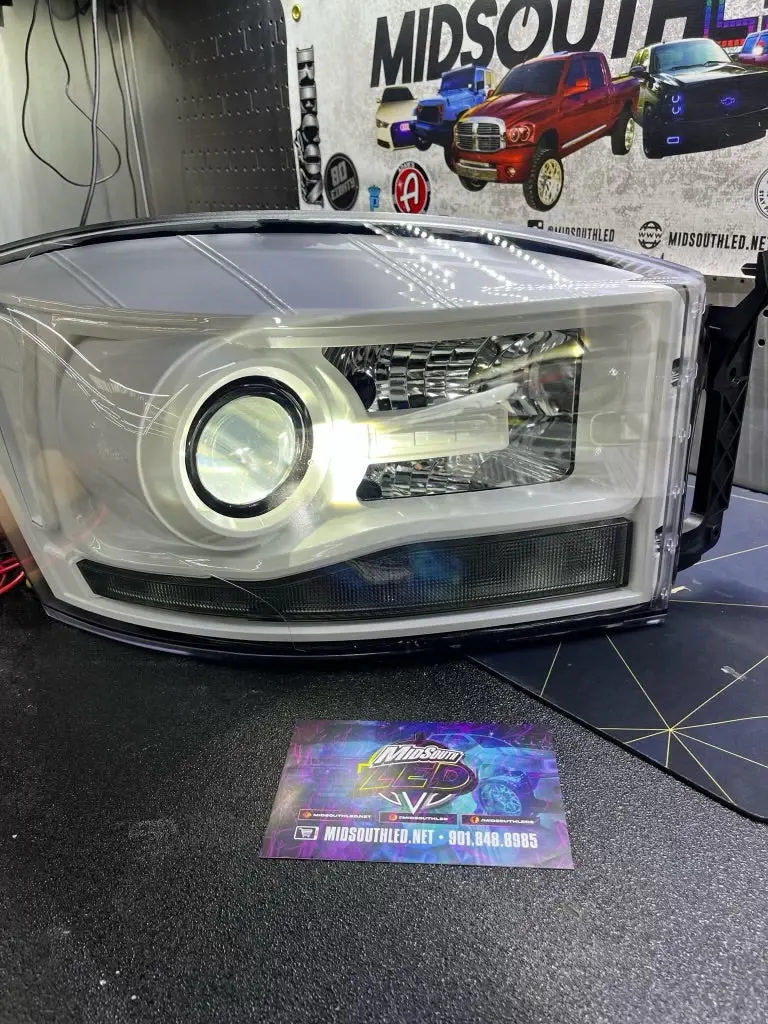 2006-2008 Dodge Ram Xb Hybrid Led Headlights 1