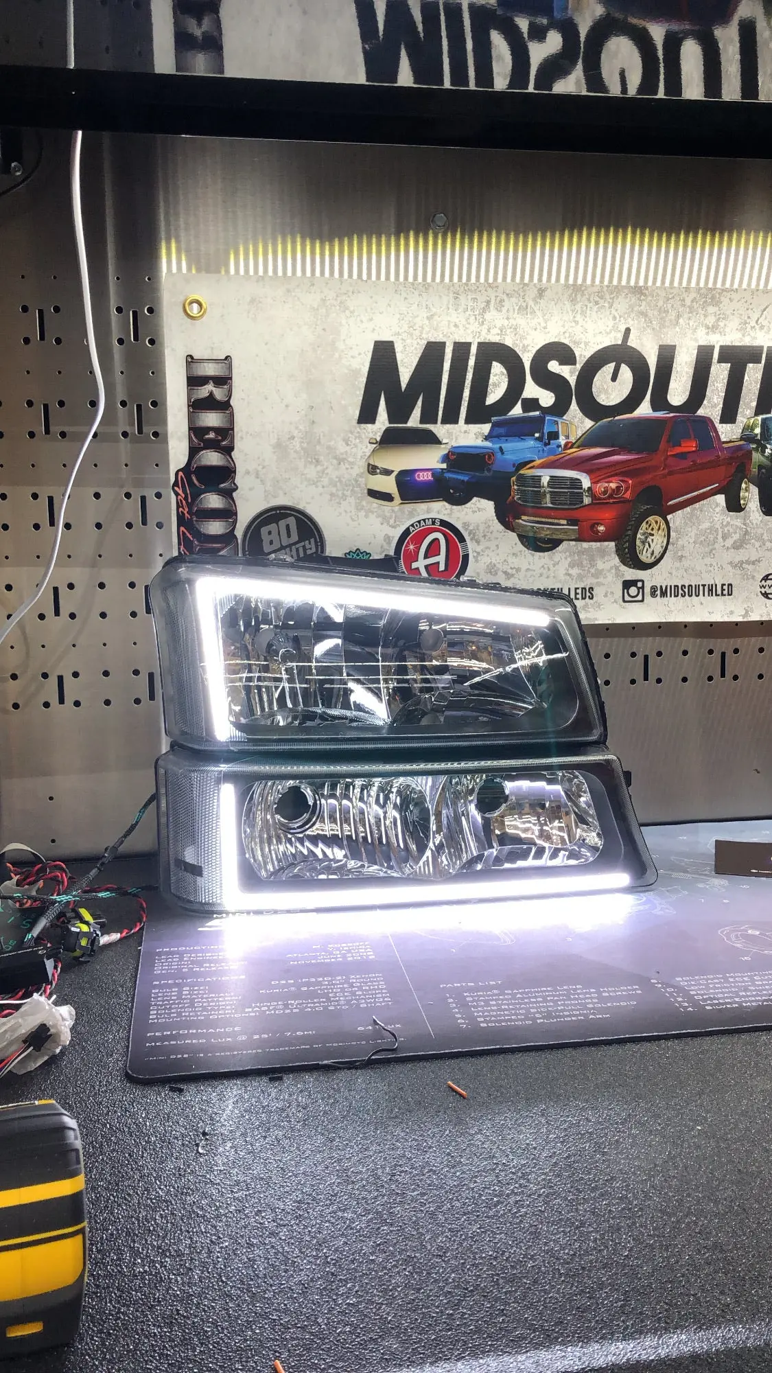 2003-2006 Silverado Half Halo      Pre-Built Headlights 1