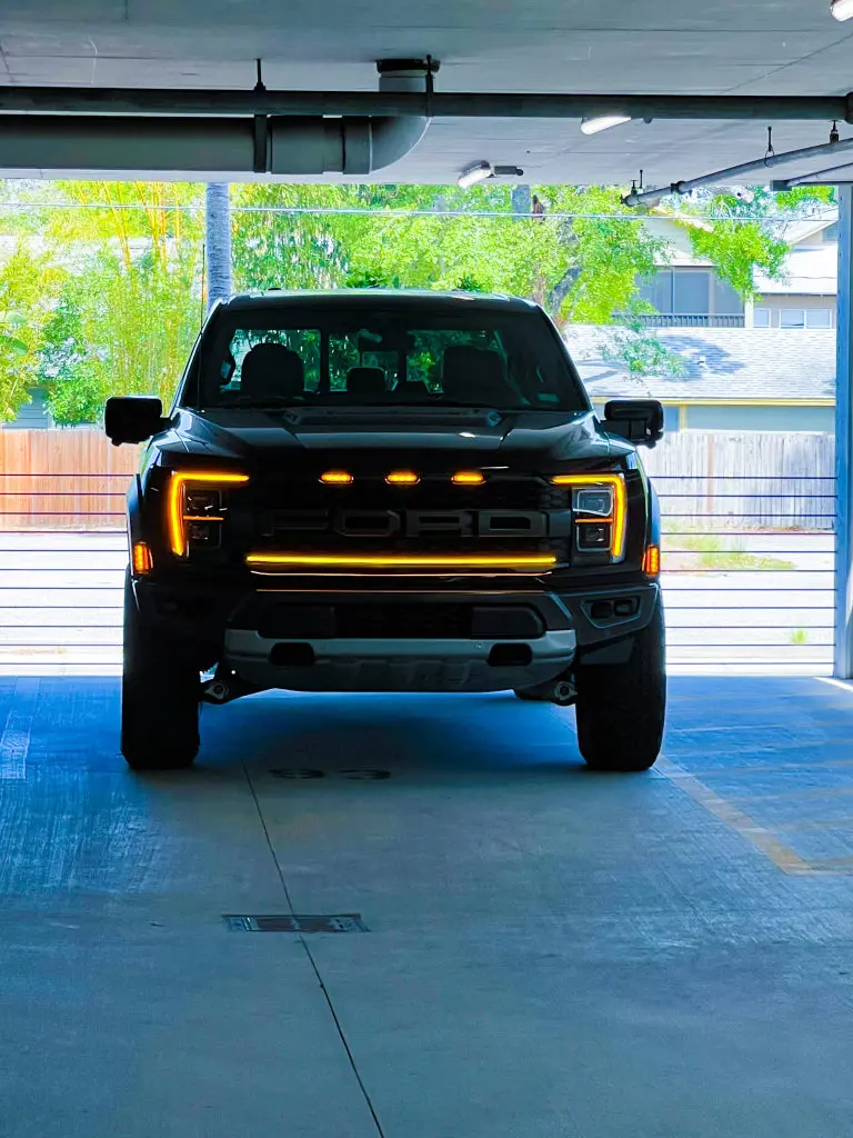 2021-2023 Ford Raptor 3Rd Gen Grille Light 2