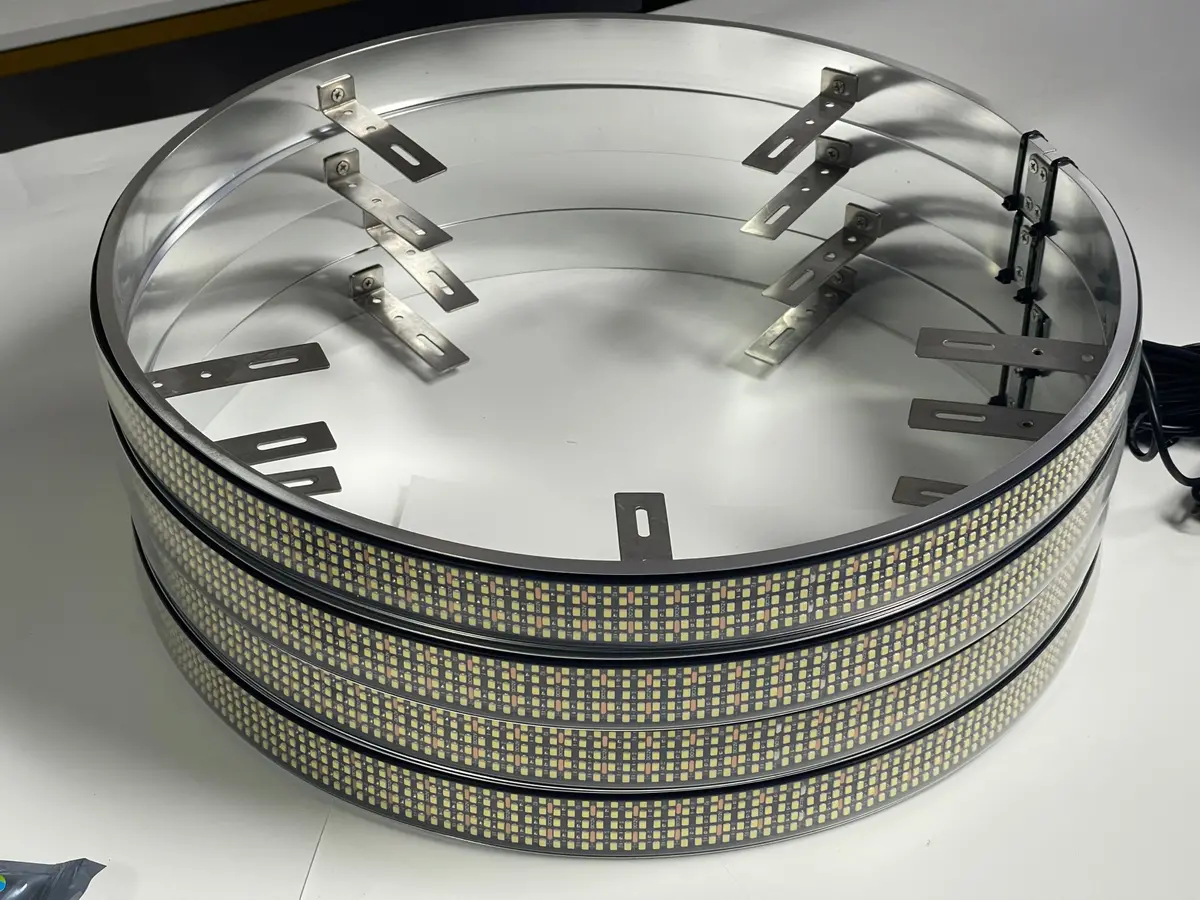 4 Row Rgbw Wheel Lights 1