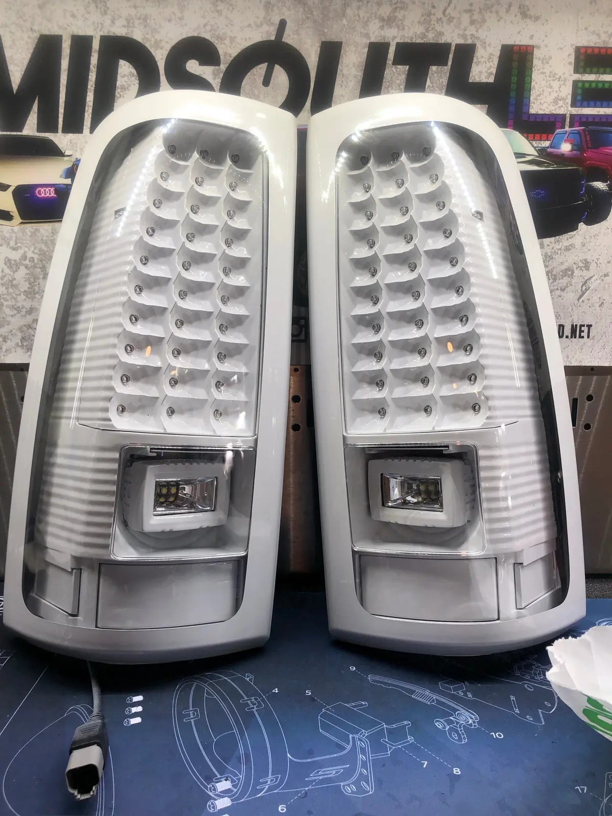 1999-2006 Silverado And Sierra Colormatched Tail Lights 1