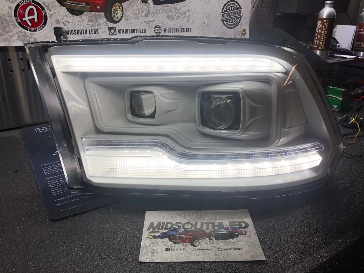 2009-2018 Dodge Ram Xb Led Headlights 1