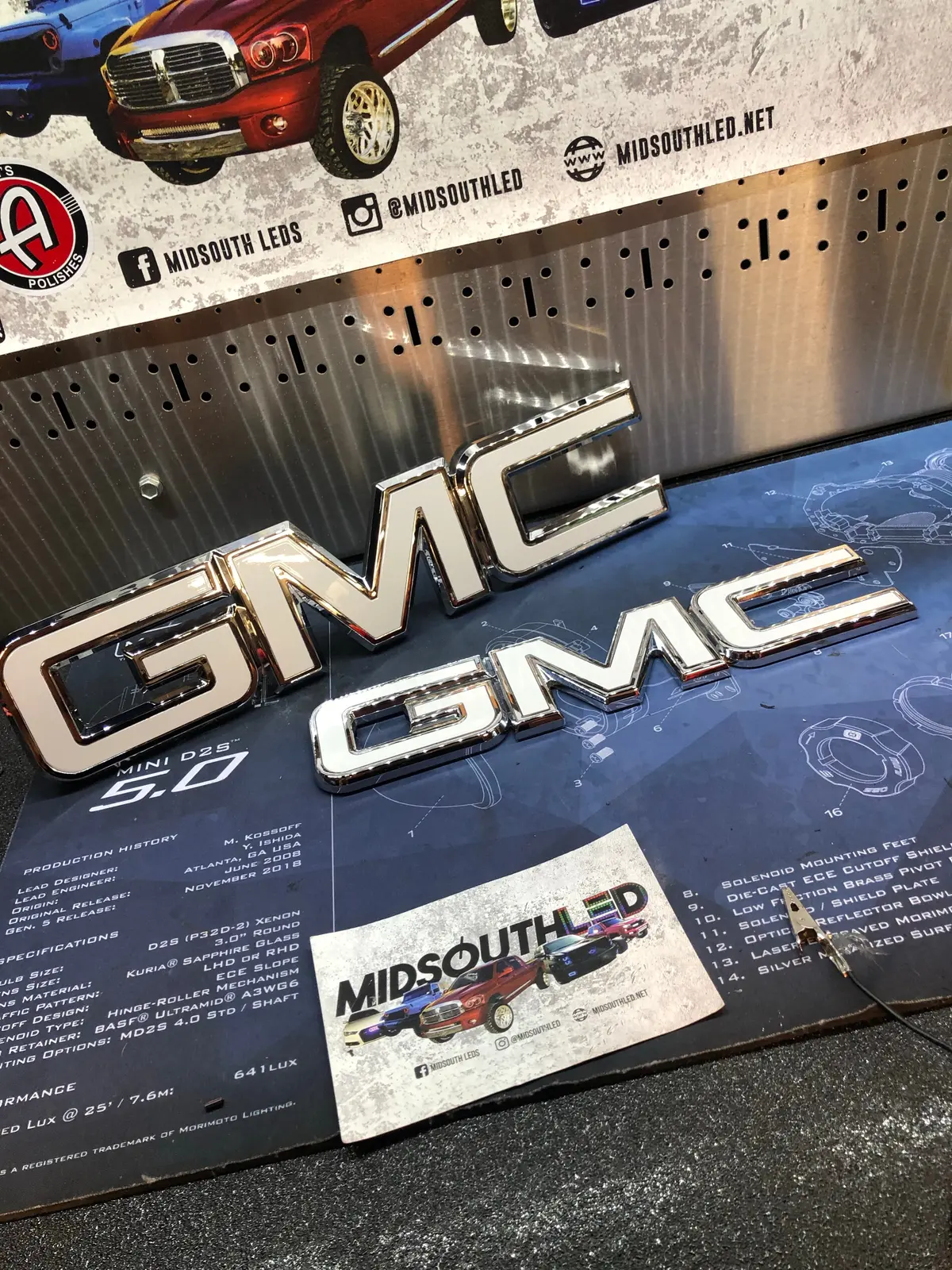 2014-2019 Gmc Sierra Emblems Colormatched 1