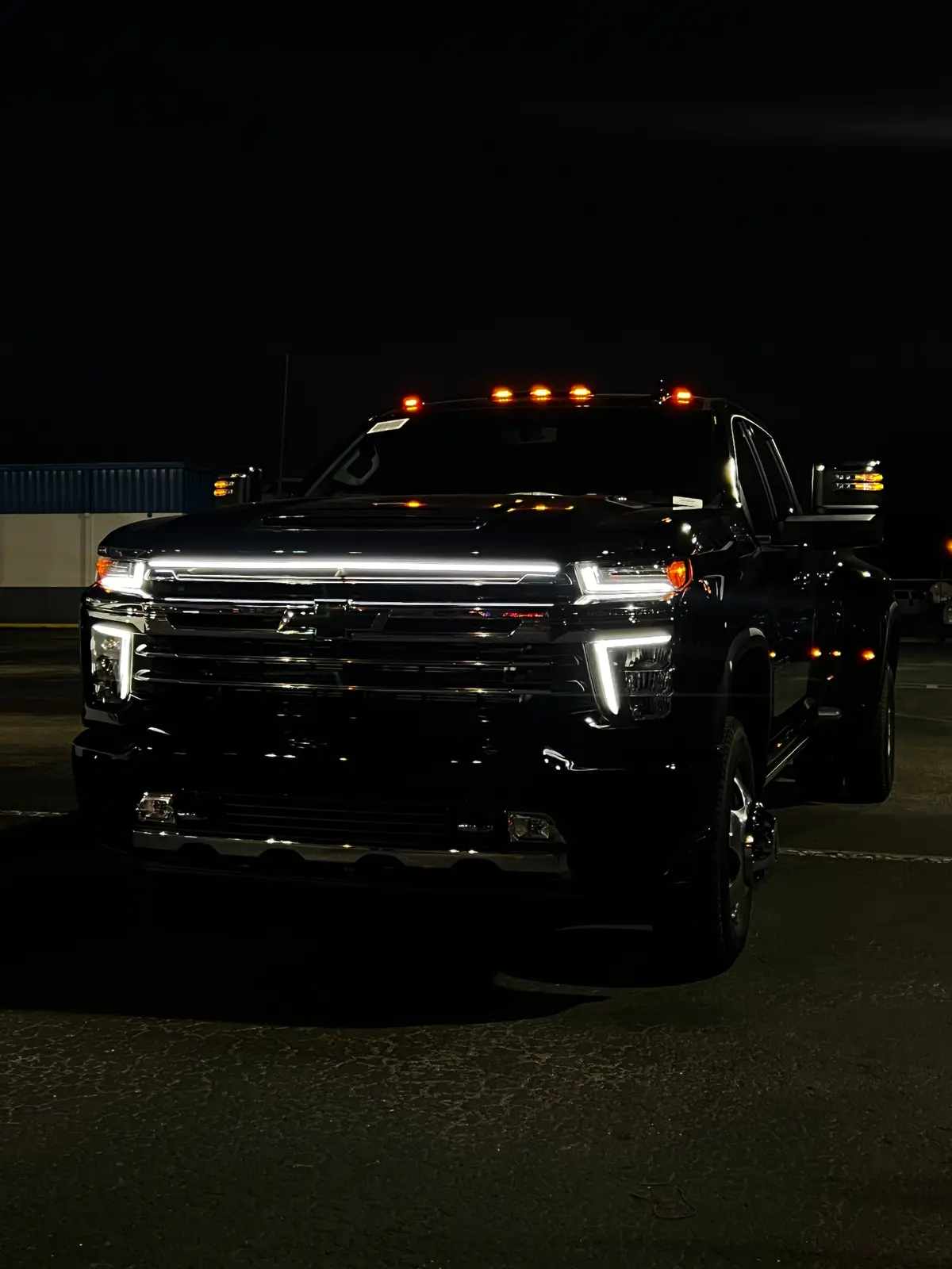 2020 - 2023 Chevy Silverado Ltz, High Country Grille Light 1