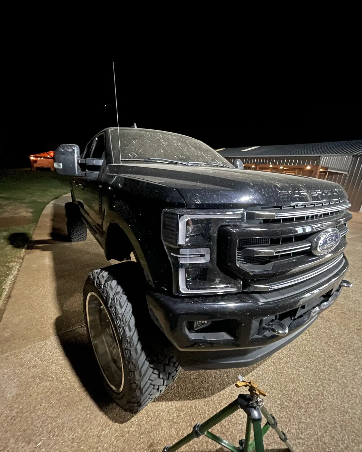 2020+ Ford Super Duty Headlights 1
