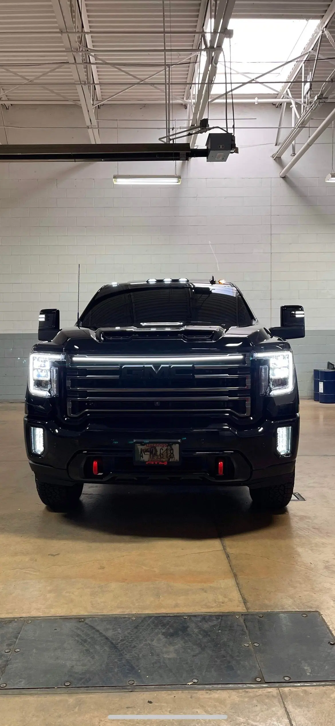 2020- 2023 Gmc Sierra Hd At4 Grille Light 1