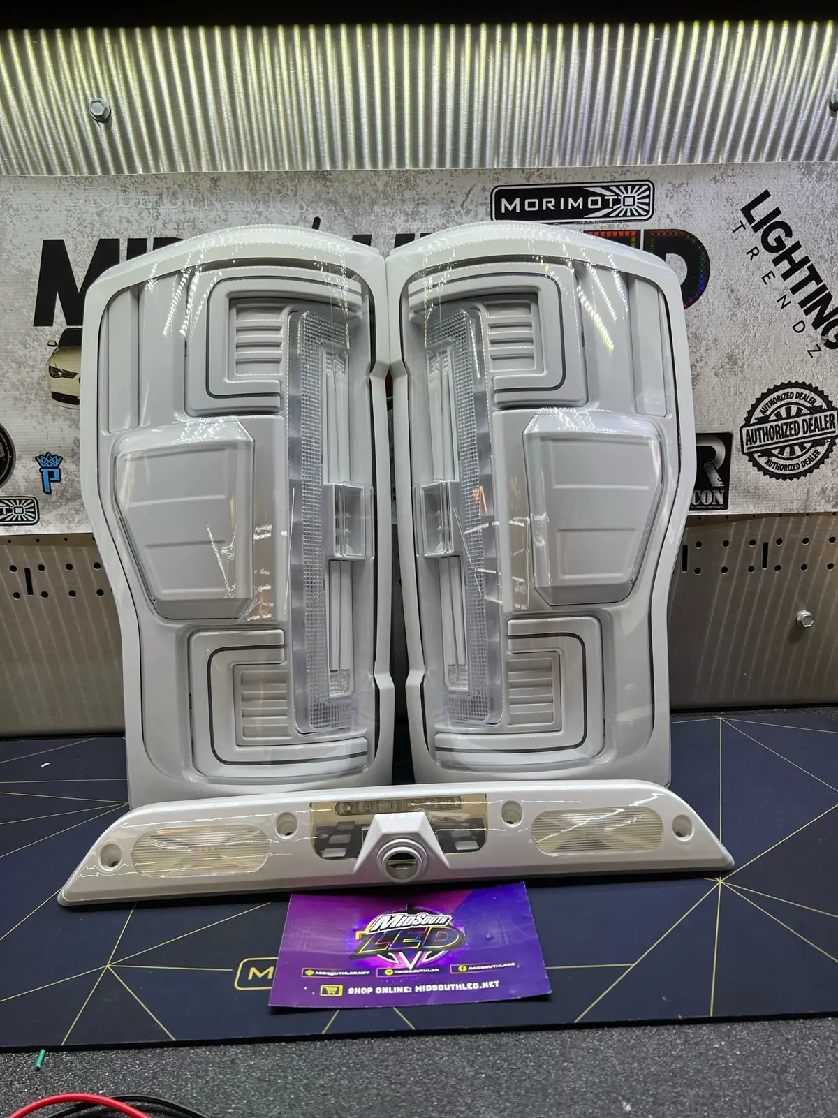 2020-2022 Super Duty Recon Colormatched Tail Lights 1
