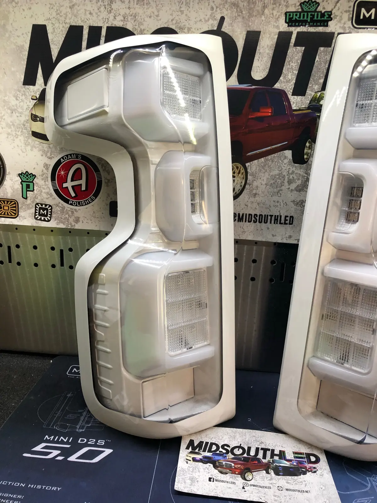 2019-2023 Silverado Recon Led Colormatched Tail Lights 3