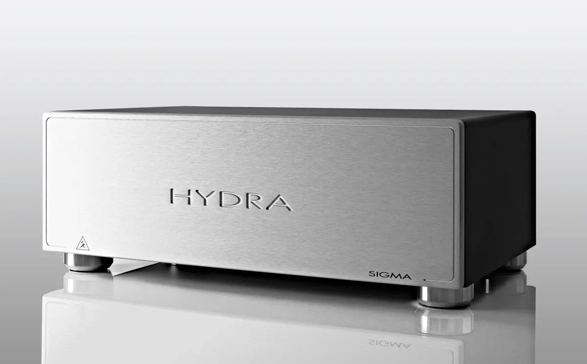 Shunyata Research Hydra Sigma S12 Power Conditioner 1