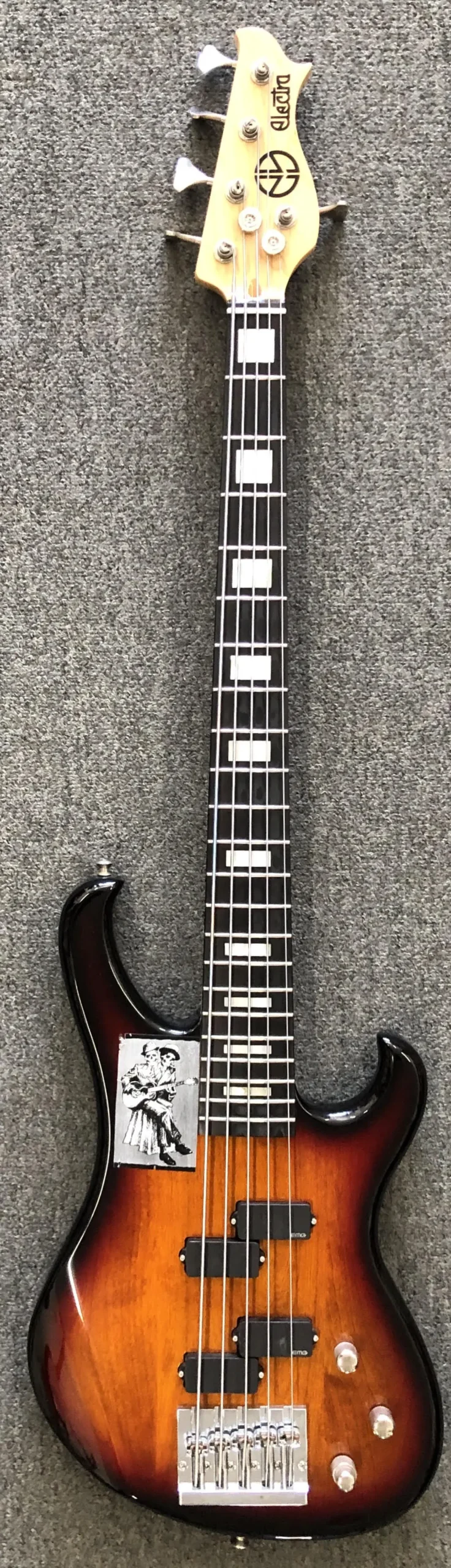 Electra Phoenix 5 String Bass - Sunburst 1