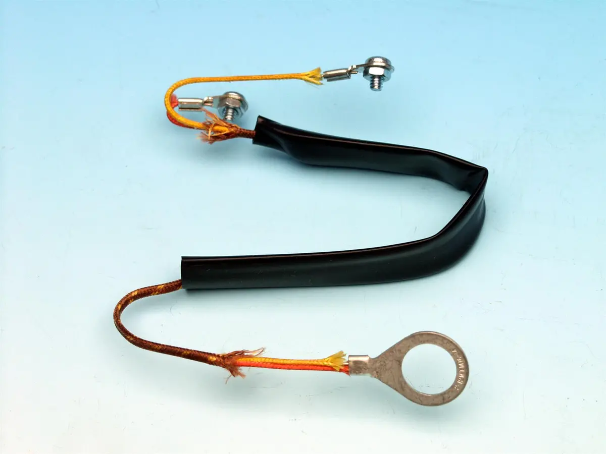 Dakota Digital Cylinder Head Temperature Sensor – Accurate Engine Monitoring Sender 1